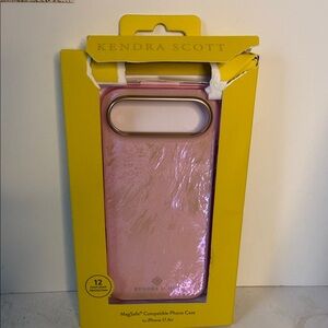 Kendra Scott Metallic Pink MagSafe-Compatible iPhone Case